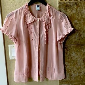 Gap blush button down top